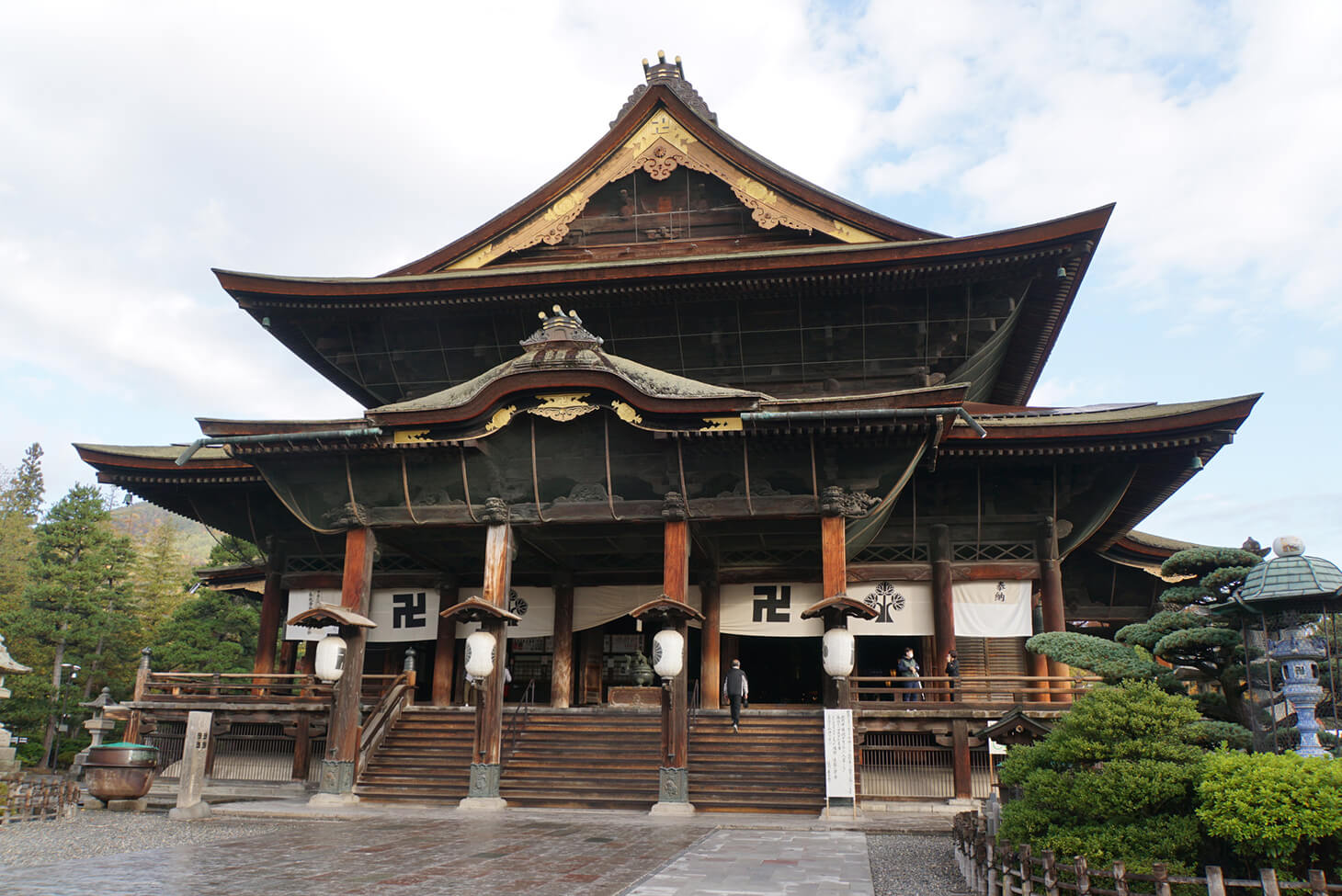 Shinkansen Fares and Ticket Booking Methods from Tokyo to Nagano - Ekitan